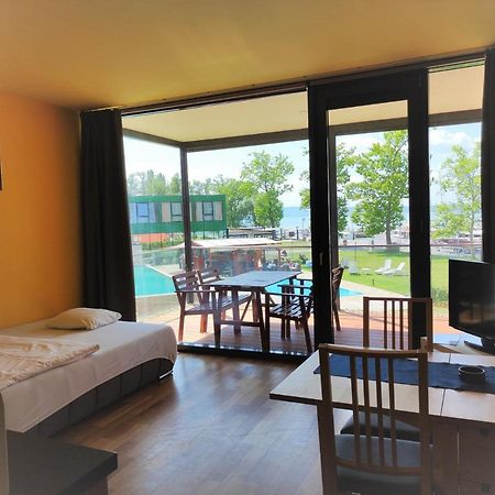 Soleil Apartmanok Balatonlelle Exterior photo